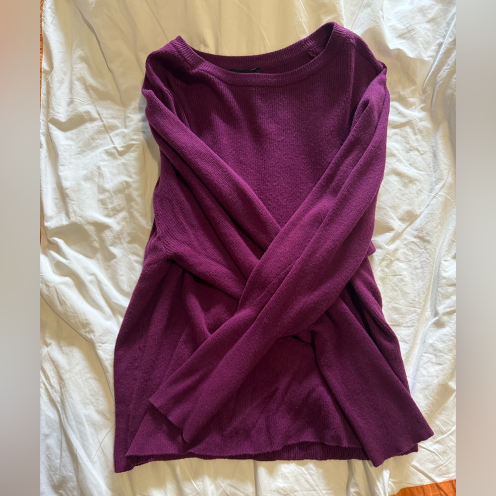 Expreses long sleeve sweater